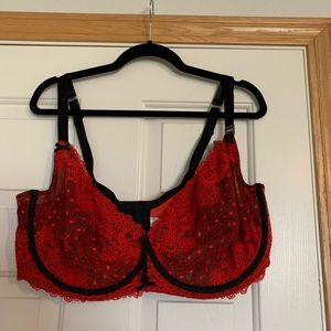 46DDD Cacique Bra/ lingerie